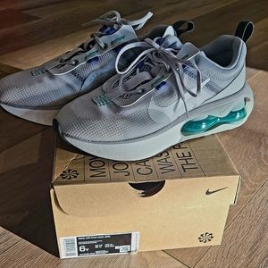 NIKE Air Max 2021 (GS) 6Y